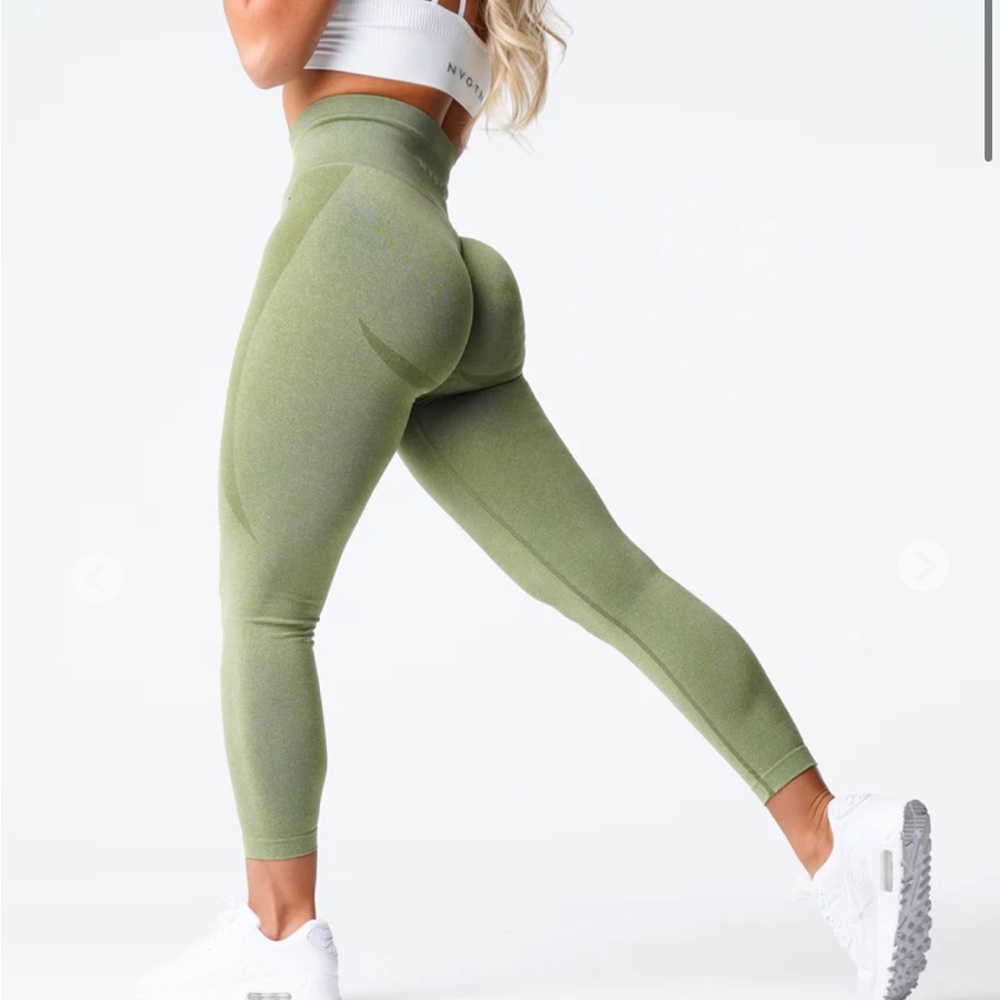 NVGTN Contour Leggings